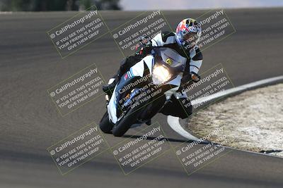 media/Sep-21-2025-TrackDaz (Sun) [[277c75b276]]/C Group/1240pm (Turn 2)/